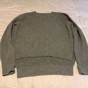 Lululemon sweater size 6